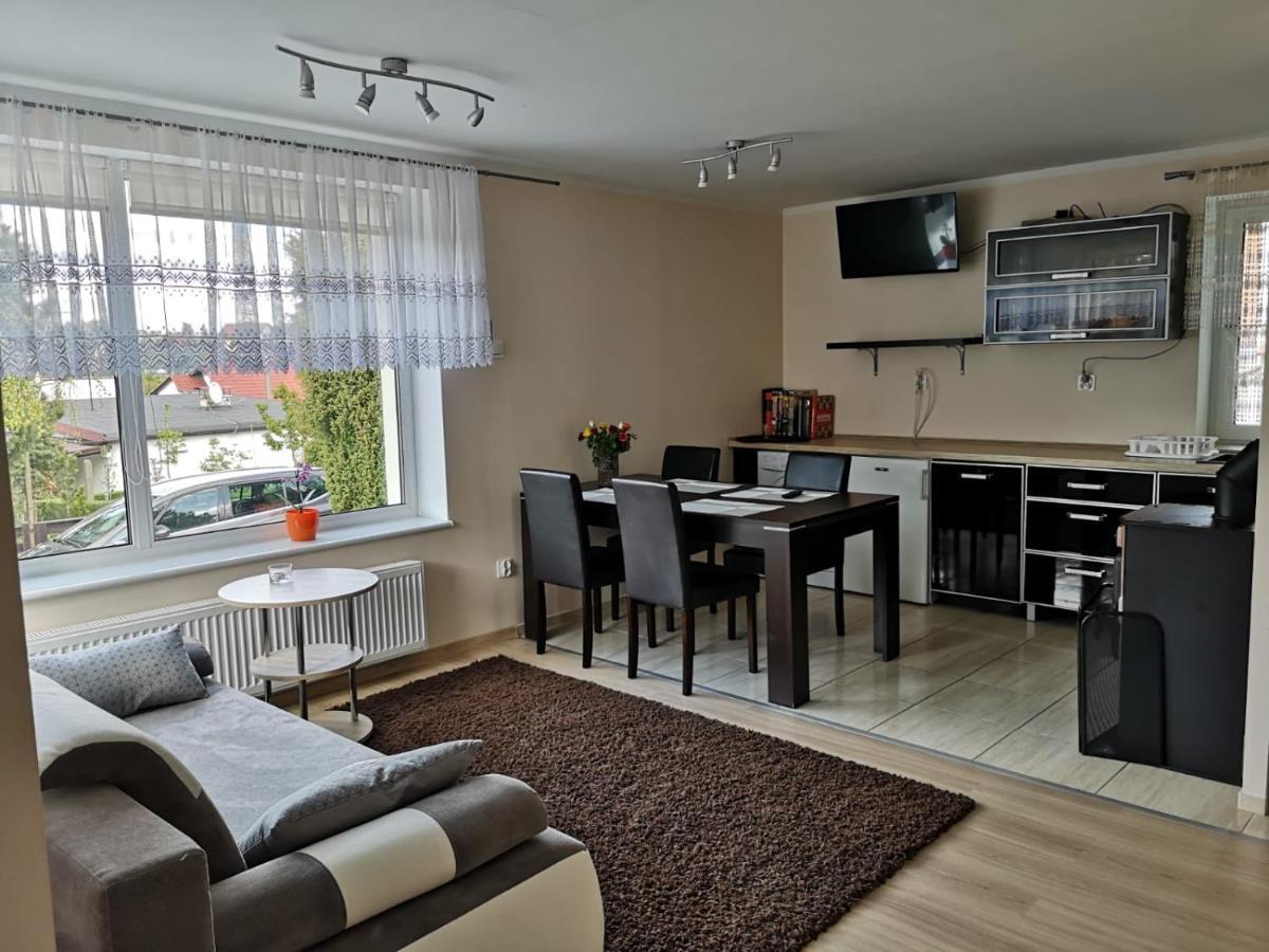 Caloroczny Dom Wypoczynkowy Anna Charzykowy Exteriér fotografie